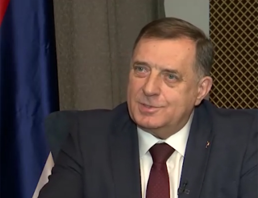 БАЊАЛУКА, 9. ЈАНУАРА /СРНА/ - Предсједник Републике Српске Милорад Додик је истакао да у Српској нема подјела, да је српски народ јединствен око 9. јануара који слави као Дан Републике.