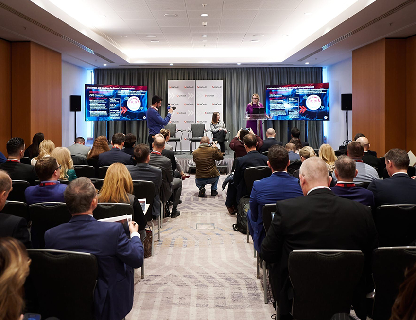 БАЊАЛУКА, 15. ЈАНУАРА /СРНА/ - Уникредит банка покреће иницијативу под називом "Уникредит за ЦИЕ 2025" којим ће бити омогућено повољно финансирање од 2,3 милијарде евра, уз осигурану подршку у управљању рачунима и савјетовању за више од 9.000 микро и малих корпоративних клијената широм региона.