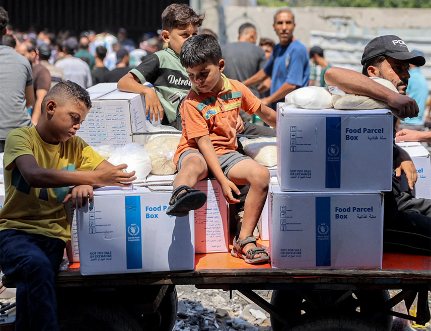 ЛОНДОН, 16. ЈАНУАРА /СРНА - РИА Новости/ - Споразум о примирју између Израела и Хамаса мора да омогући значајно повећање количине хуманитарне помоћи испоручене људима у Појасу Газе, изјавио је премијер Велике Британије Кир Стармер.