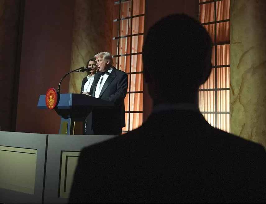 ВАШИНГТОН, 20. ЈАНУАРА /СРНА/ - Изабрани предсједник САД Доналд Трамп најавио је да ће поништити све посљедње "глупе и радикалне" указе одлазећег америчког предсједника Џозефа Бајдена.