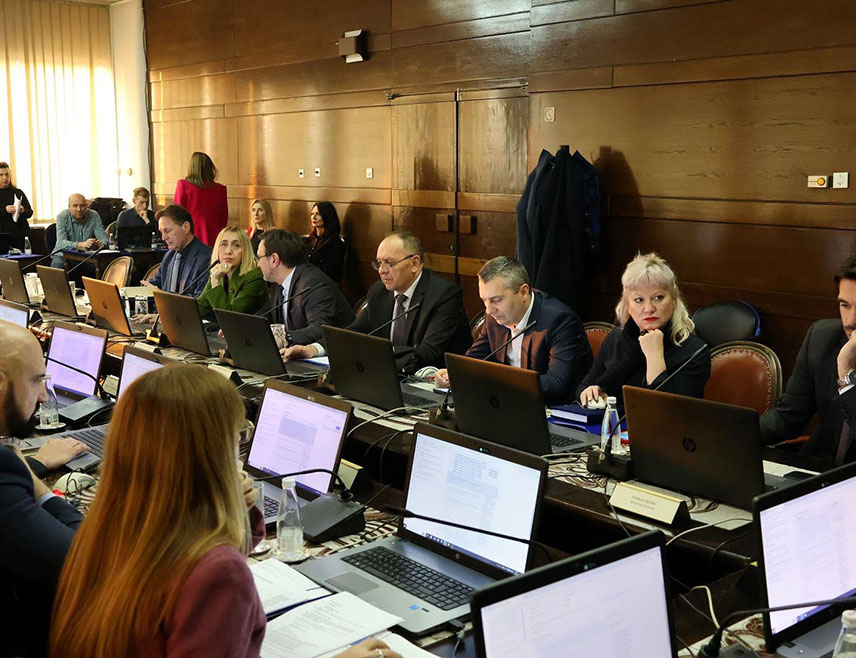 САРАЈЕВО, 20. ЈАНУАРА /СРНА/ - Влада Федерације БиХ /ФБиХ/ утврдила је на данашњој сједници Приједлог буџета за 2025. годину у износу од 8,25 милијарди КМ.