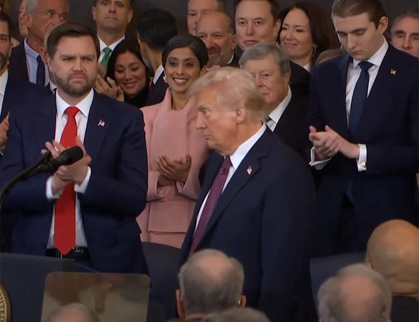 ВАШИНГТОН, 20. ЈАНУАРА /СРНА/ - Изградња Панамског канала, током које су изгубљени бројни животи, био је глуп поклон који никада није требало поклонити Панами, изјавио је предсједник САД Доналд Трамп.