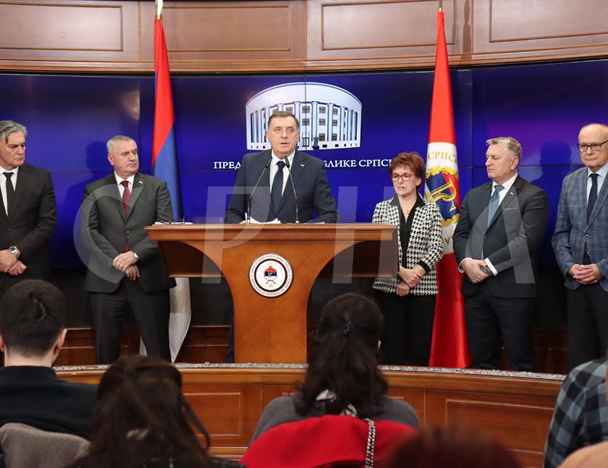 BANJA LUKA, JANUARY 23 /SRNA/ - The President of Republika Srpska Milorad Dodik has stated today in Banja Luka that Srpska has successfully completed its period of fiscal consolidation, and that its budget deficit is 0.5 percent, while no country in the EU has a budget deficit below three percent.