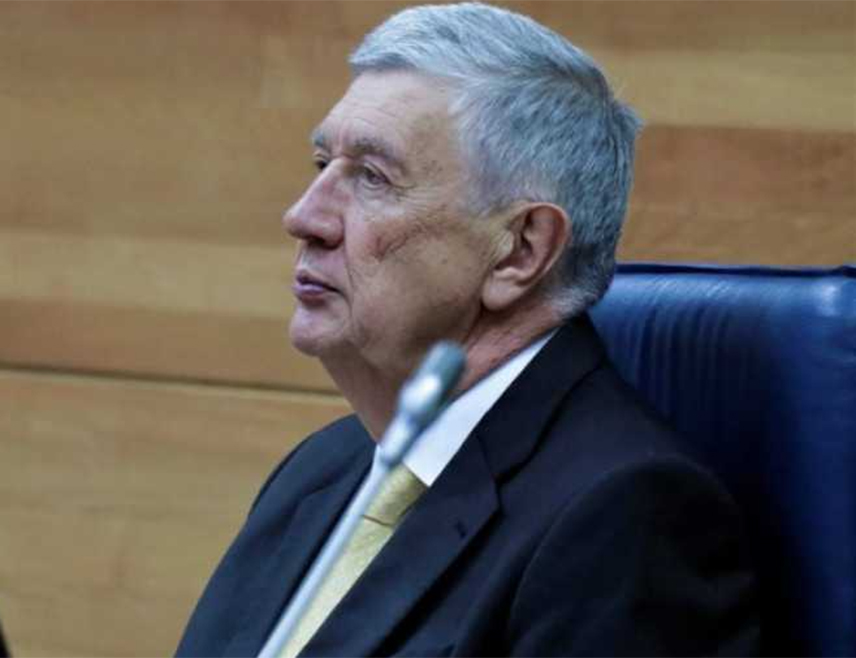 БАЊАЛУКА, 24. ЈАНУАРА /СРНА/ - Смјена српског члана Колегијума Представничког дома Парламентарне скупштине БиХ Небојше Радмановића представља кршење Устава и наставак политике блокада, дизања тензија и изазивања криза у БиХ, поручено је са сједнице Предсједништва Социјалистичке партије, која је одржана данас у Бањалуци.