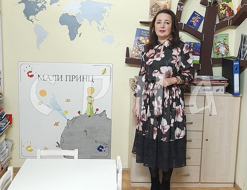 Мотивисати дјецу да развију љубав према читању и "дружењу" са књигом није нимало лак задатак, посебно данас када она већину слободног времена проводе гледајући и слушајући доступне садржаје интернету.