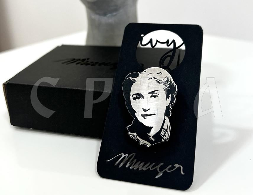 ШАМАЦ, 28. ЈАНУАРА /СРНА/ - Центру за културу у Шамцу Министарство просвјете и културе Републике Српске одобрило је 13.500 КМ за пројекат опремања сувенирнице и покретање бренда "Милица".