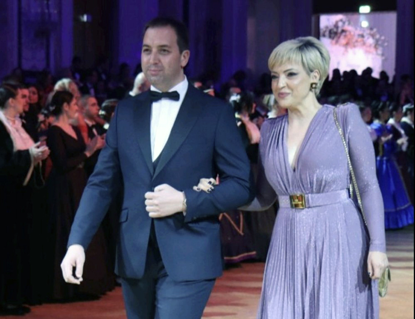 БЕЧ, 1. ФЕБРУАРА /СРНА/ - Предсједник Социјалистичке партије Српске /СПС/ Горан Селак истакао је да је Светосавски бал у Бечу постао заштитни знак српске дијаспоре, симбол очувања српске културе, духовности и идентитета, као и мост између српске и аустријске заједнице.