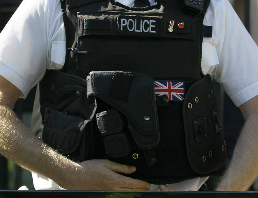 МАНЧЕСТЕР, 2. ФЕБРУАРА /СРНА/ - Британска полиција је ухапсила мушкарца због паљења Курана у Манчестеру, јавља "Скај њуз.