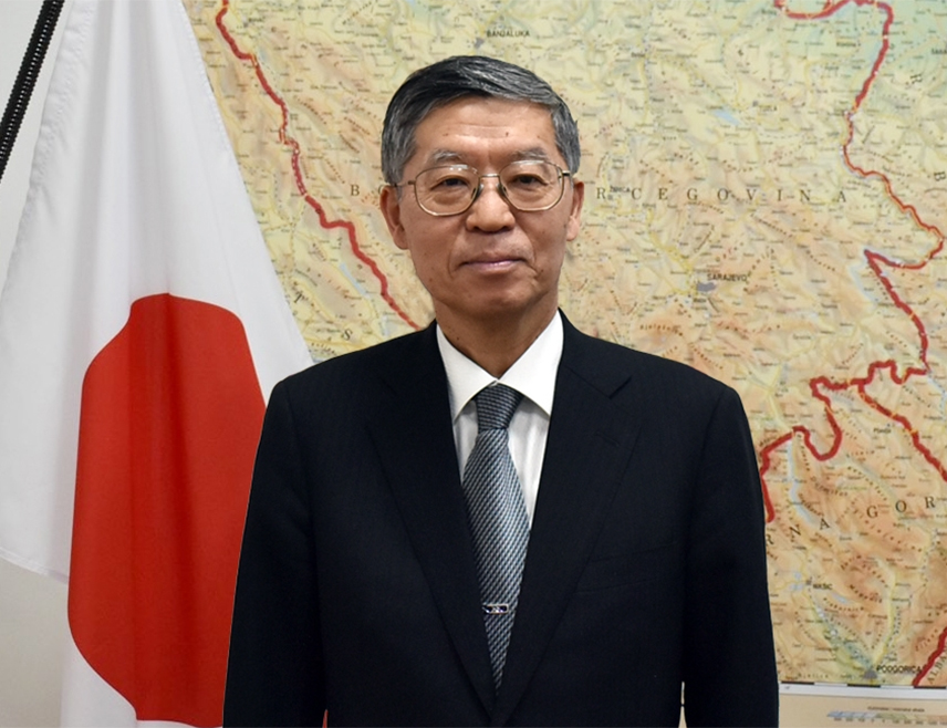 ПАЛЕ, 3. ФЕБРУАРА /СРНА/ - Амбасадор Јапана у БиХ Тошихиро Аики посјетиће у сриједу, 5. фебруара, општину Пале и састати се са начелником Дејаном Којићем, а потом је планирана примопредаја санитетског возила.