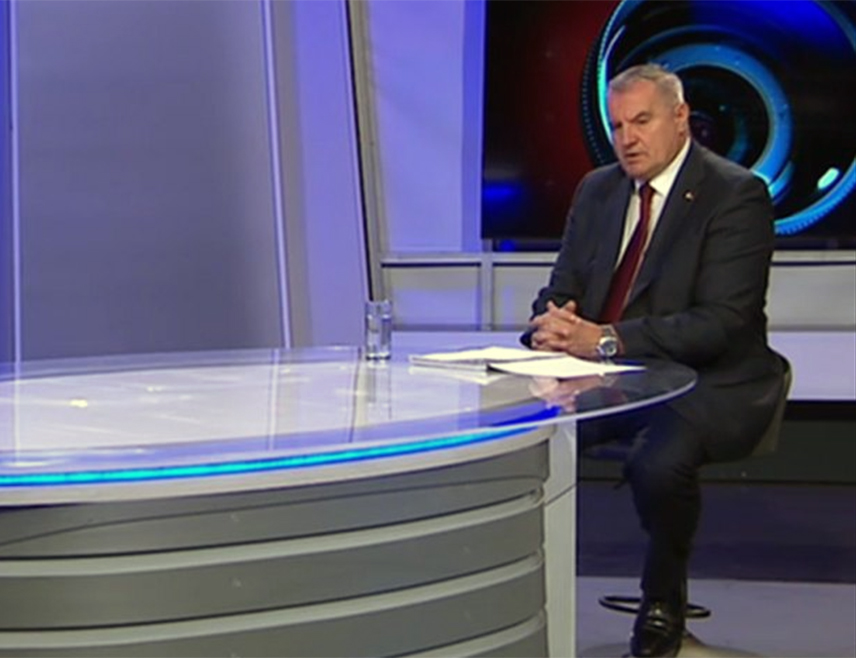 БАЊАЛУКА, 3. ФЕБРУАРА /СРНА/ - Предсједник Владе Републике Српске Радован Вишковић истакао је да је буџет Српске ликвидан, јер је финансијски способан да врати више него што је требало и да Српска и данас уредно отплаћује обавезе из времена бивше Југославије.