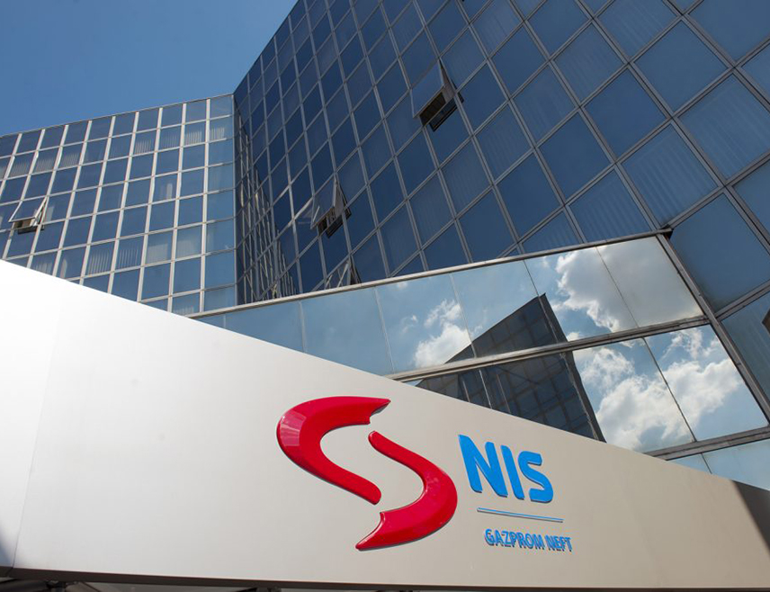 БЕОГРАД, 4.ФЕБРУАРА /СРНА/ - Нафтна индустрија Србије /НИС/ упутила је званичан захтјев америчком Одјељењу за контролу стране имовине Секретаријата за финансије /ОФАЦ/ за одгађање санкција, а тај захтјев су подржале владе Србије и Мађарске, рекла је министар рударства и енергетике Србије Дубравка Ђедовић Хандановић.