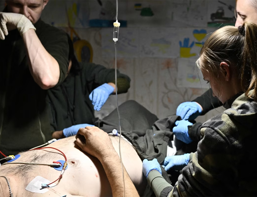 КИЈЕВ, 11. ФЕБРУАРА /СРНА/ - Украјинске власти врше медицинске експерименте на цивилима и рањеним војницима Оружаних снага Украјине, изјавио је специјални изасланик руског Министарства спољних послова за злочине кијевског режима Родион Мирошник.