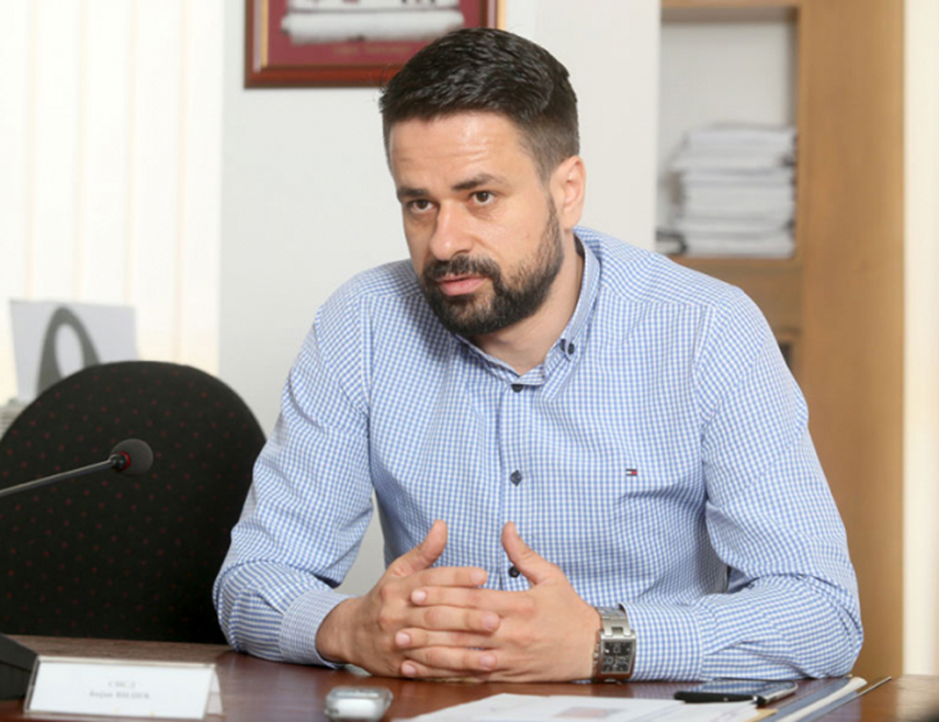 САРАЈЕВО, 12. ФЕБРУАРА /СРНА/ - Министар финансија и трезора у Савјету министара Срђан Амиџић данас ће у Сарајеву одржати конференцију за новинаре о пословању УСАИД-а у БиХ.