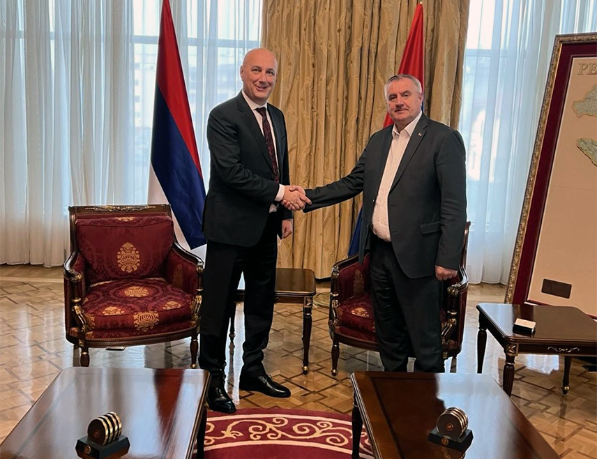 БАЊАЛУКА, 12. ФЕБРУАРА /СРНА/ - Предсједник Владе Републике Српске Радован Вишковић истакао је да Рукометни клуб "Борац", као најтрофејнији бањалучки клуб, заслужује подршку друштвене заједнице и свих људи како би се вратио на стазе старе славе.