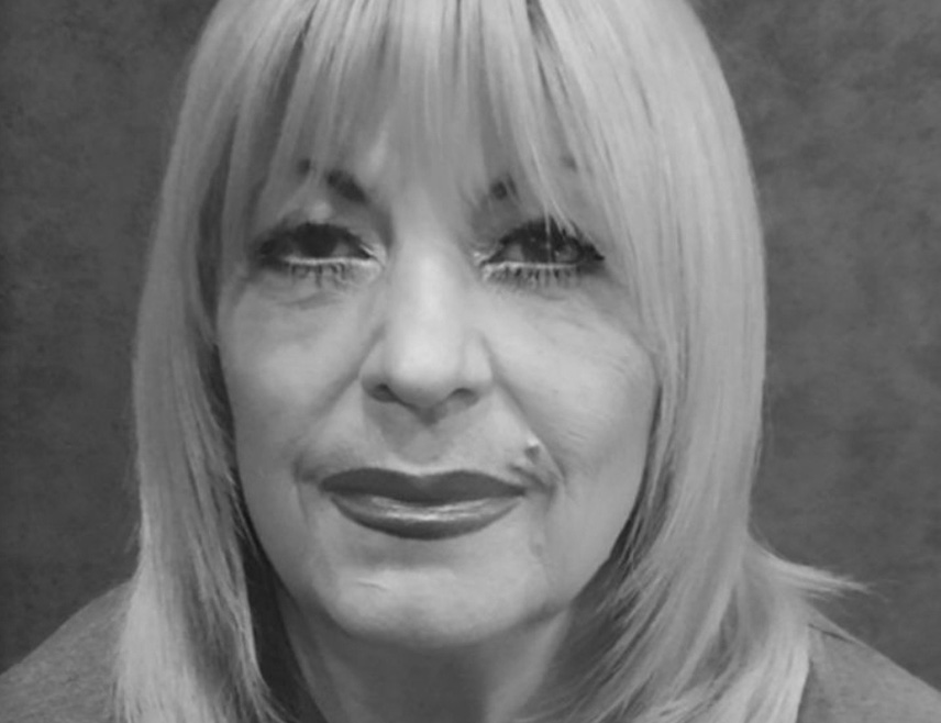 ИСТОЧНО САРАЈЕВО, 14. ФЕБРУАРА /СРНА/ - Новинарка Душанка Станишић биће сахрањена данас на породичном гробљу у Штрпцима код Рудог.