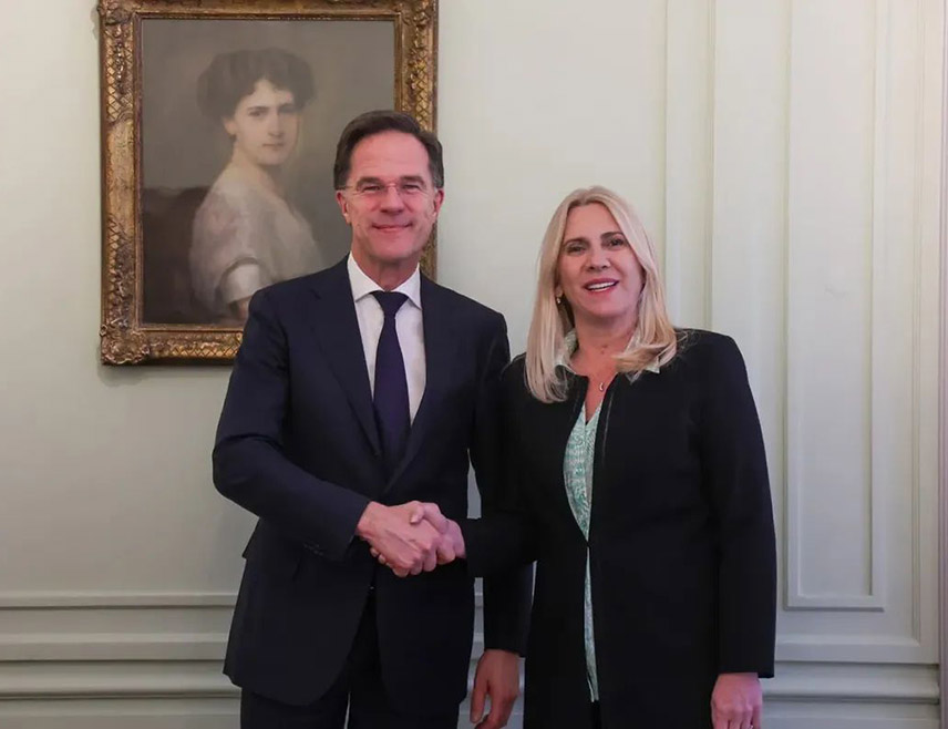 МИНХЕН, 14. ФЕБРУАРА /СРНА/ - Српски члан и предсједавајућа Предсједништва БиХ Жељка Цвијановић састала се са генералним секретаром НАТО-а Марком Рутеом на маргинама Минхенске безбједносне конференције.