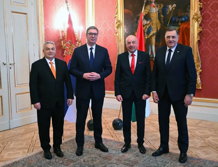 БУДИМПЕШТА, 17. ФЕБРУАРА /СРНА/ - Предсједник Републике Српске Милорад Додик истакао је да је додjелом Великог крста, Oрдена за заслуге с огрлицом и златном звијездом, предсједнику Србије Александру Вучићу, Мађарска још једном показала велико поштовање за Србију и српски народ.