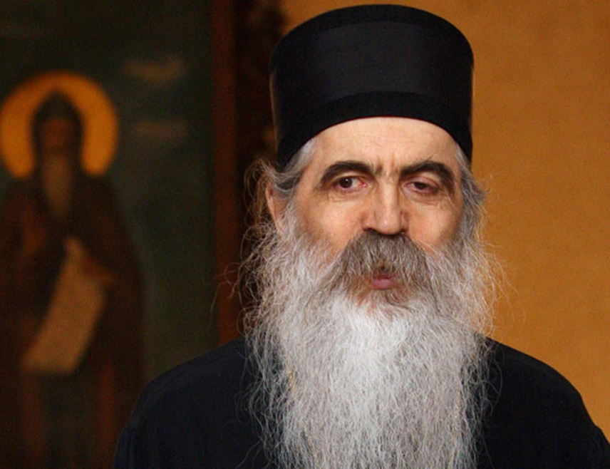 НОВИ САД, 22. ФЕБРУАРА /СРНА/ - Његово високо преосвештенство архиепископ новосадски и митрополит бачки Иринеј изјавио је вечерас у Новом Саду да је Војводина Србија, упркос сеператистима који желе да је одвоје од Србије.