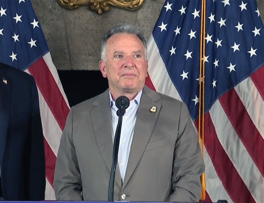 ВАШИНГТОН, 23. ФЕБРУАРА /СРНА-Ројтерс/ - Специјални изасланик америчког предсједника Доналда Трампа Стив Виткоф изјавио је да очекује да ће идуће седмице бити потписан споразум о приступу САД кључним налазиштима руда у Украјини.