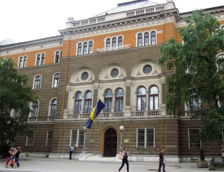 САРАЈЕВО, 27. ФЕБРУАРА /СРНА/ - Срби са Пала, који су јутрос дошли у Сарајево на посао, нападнути су код зграде Предсједништва БиХ.