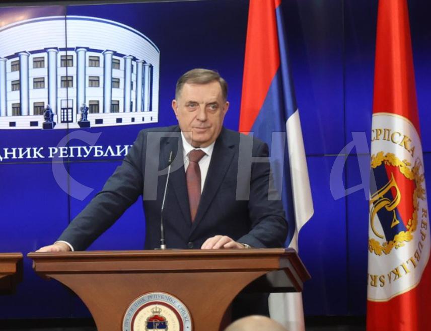 БАЊАЛУКА, 27. ФЕБРУАРА /СРНА/ - Предсједник Републике Српске Милорад Додик рекао је да Републику Српску не занима реформисана, него уставна БиХ, која може да егзистира само на бази чистог рачуна.