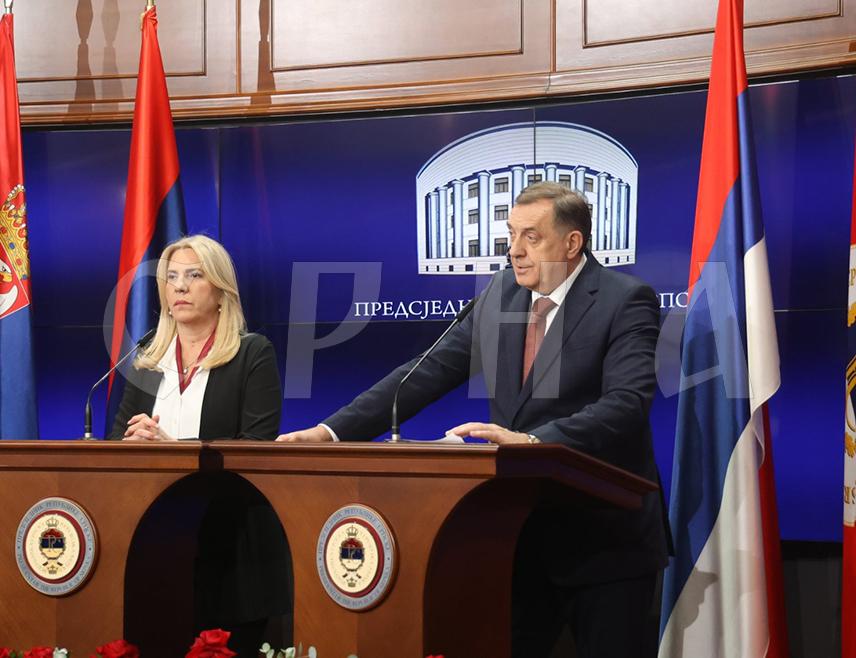 БАЊАЛУКА, 27. ФЕБРУАРА /СРНА/ - Република Српска је одлучна и наставља даље, поручио је данас предсједник Републике Српске Милорад Додик.