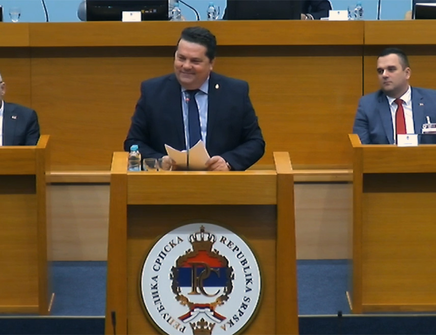 БАЊАЛУКА, 27. ФЕБРУАРА /СРНА/ - Предсједник Народне скупштине Републике Српске Ненад Стевандић рекао је да се Српска залаже за стабилност институција и Дејтонски мировни споразум.