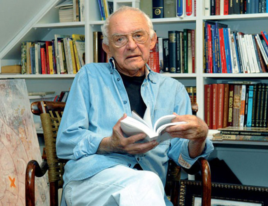 БИЈЕЉИНА, 2. МАРТА /СРНА/ - Српски књижевник, сликар и новинар Момчило Момо Капор /1937-2010/ умро је 3. марта 2010. године.