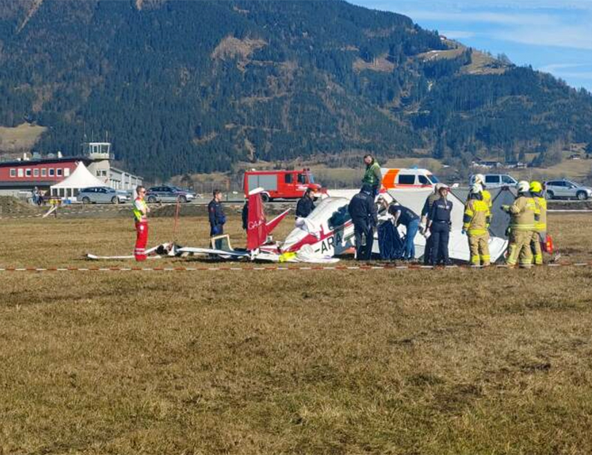 ЦЕЛ АМ ЗЕ, 4. МАРТА /СРНА/ - Авион који је полетио данас са бањалучког аеродрома срушио се у аустријском граду Цел ам Си, а пилот је погинуо.