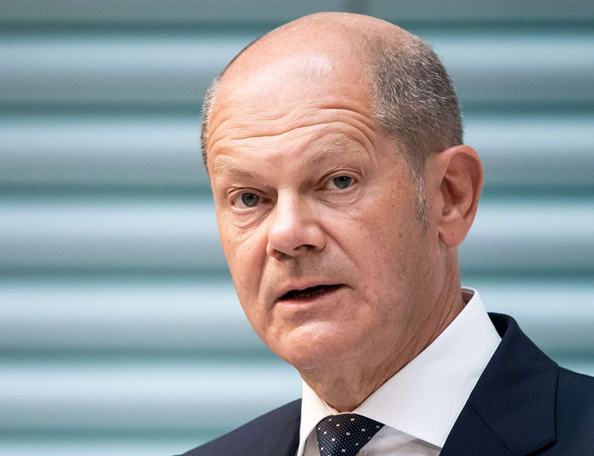 БЕРЛИН, 5. МАРТА /СРНА-Ројтерс/ - Њемачки канцелар Олаф Шолц, који ускоро одлази са функције, потврдио је током разговора са украјинским предсједником Владимиром Зеленским да амерички предсједник Доналд Трамп има кључну улогу у преговорима са Русијом, саопштио је неименовани портпарол њемачке Владе.