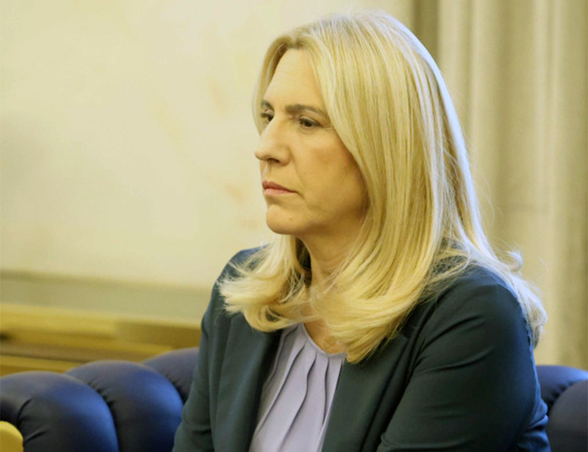 ИСТОЧНО САРАЈЕВО, 5. МАРТА /СРНА/ - Српски члан и предсједавајућа Предсједништва БиХ Жељка Цвијановић рекла је да Република Српска вјерује да ће администрација Доналда Трампа заштитити демократију у БиХ и помоћи домаћим институцијама да уклоне штетне ефекте самовоље нелегалног и лажног високог представника.