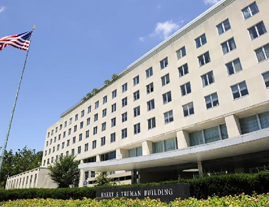 ВАШИНГТОН, 8. МАРТА /СРНА-Ројтерс/ - Администрација предсједника САД Доналда Трампа повукла је изузеће које је Ираку дозвољавало да Ирану плаћа струју, у оквиру кампање вршења "максималног притиска" на Исламску Републику, рекао је портпарол Стејт департмента.