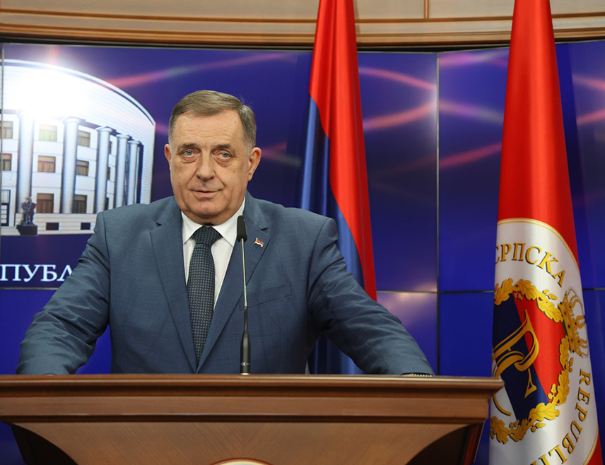 БАЊАЛУКА, 10. МАРТА /СРНА/ - Предсједник Републике Српске Милорад Додик сагласан је да су на сцени синхронизоване активности против Српске и Србије које се финансирају из једног центра.