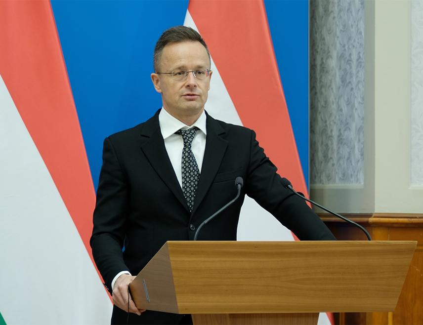 БУДИМПЕШТА, 11. МАРТА /СРНА/ - Испоруке руске нафте Мађарској обустављене су због удара украјинске беспилотне летјелице на мјерну станицу нафтовода "Дружба", изјавио је мађарски министар спољних послова Петер Сијарто.