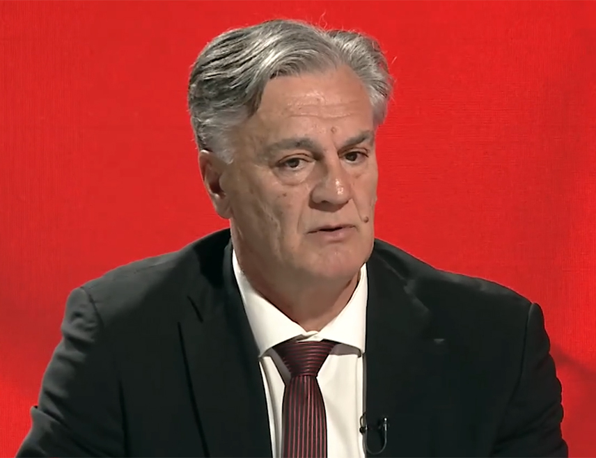 БАЊАЛУКА, 12. МАРТА /СРНА/ - Министарство унутрашњих послова Републике Српске има евиденцију готово свих лица и удружења у БиХ који имају екстремне радикалне намјере и оперативно прати њихове активности, изјавио је министар Синиша Каран.