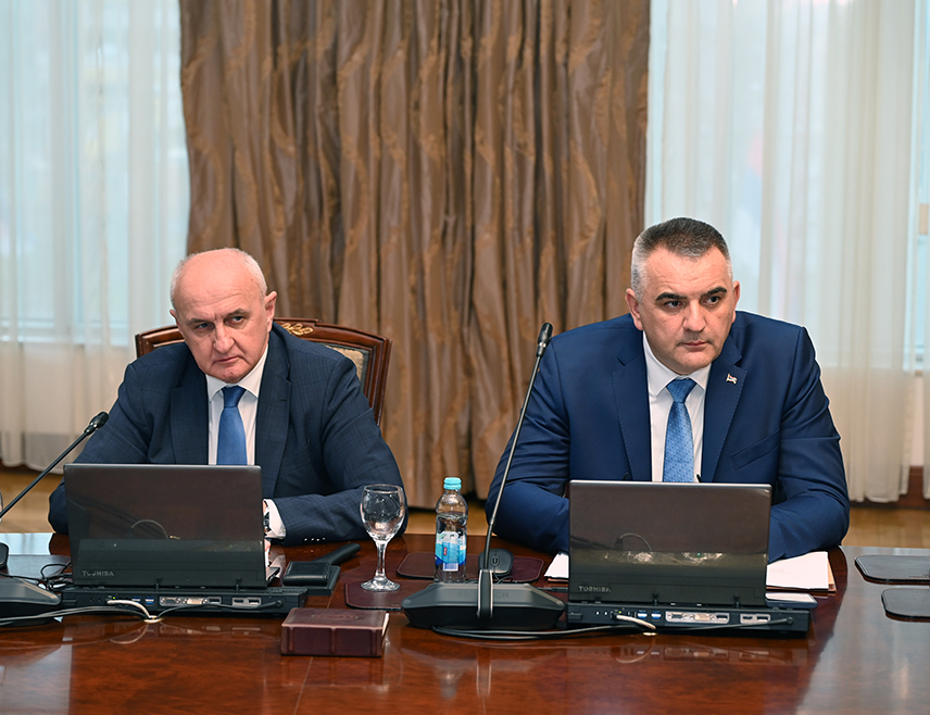 БАЊАЛУКА, 13. МАРТА /СРНА/ - Влада Републике Српске прихватила је данас финансирање пет додатних пројеката у оквиру програма јавних инвестиција, чиме је листа пројеката проширена на 20 и за њих ће из Буџета у 2025. години бити издвојено 77.573.370 КМ.