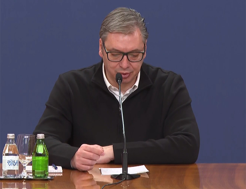 БЕОГРАД, 15. МАРTА /СРНА/ - Предсједник Србије Александар Вучић рекао је у обраћању јавности, након протеста под називом "15. за 15" у Београду, да је данас на специфичан начин побиједила Србија и да је држава успјела да сачува мир и стабилност у земљи и да се избори са много тога што се иза свега крило.