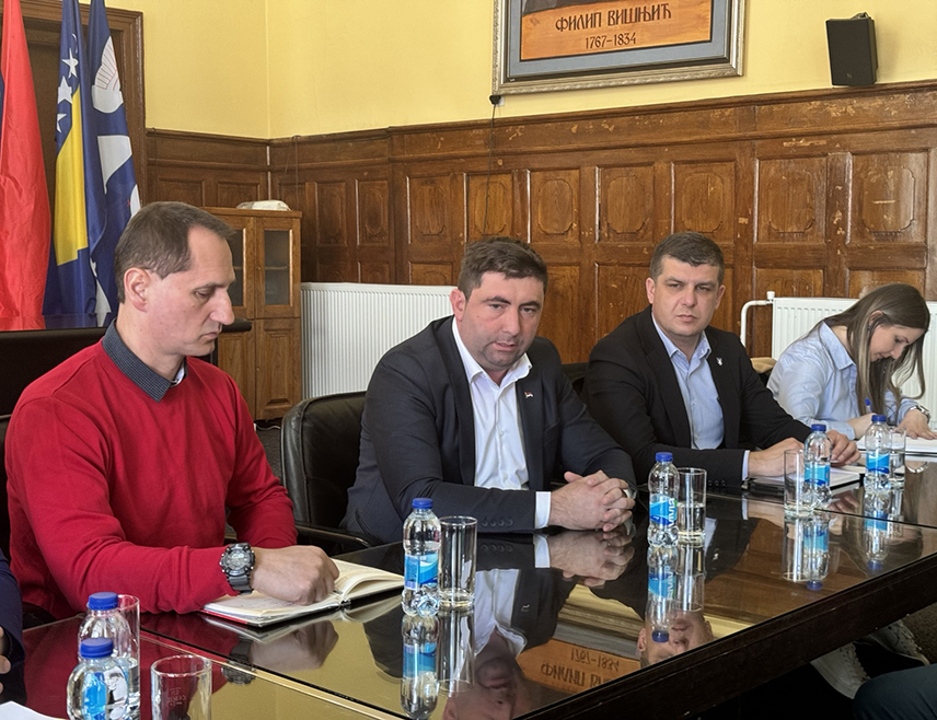 БИЈЕЉИНА, 18. МАРТА /СРНА/ - Градска управа Бијељина спремна је да повећа финансијску подршку стријелцима "Противградне превентиве Републике Српске" у Семберији јер је свјесна важности заштите усјева у овој равници током сезоне града.