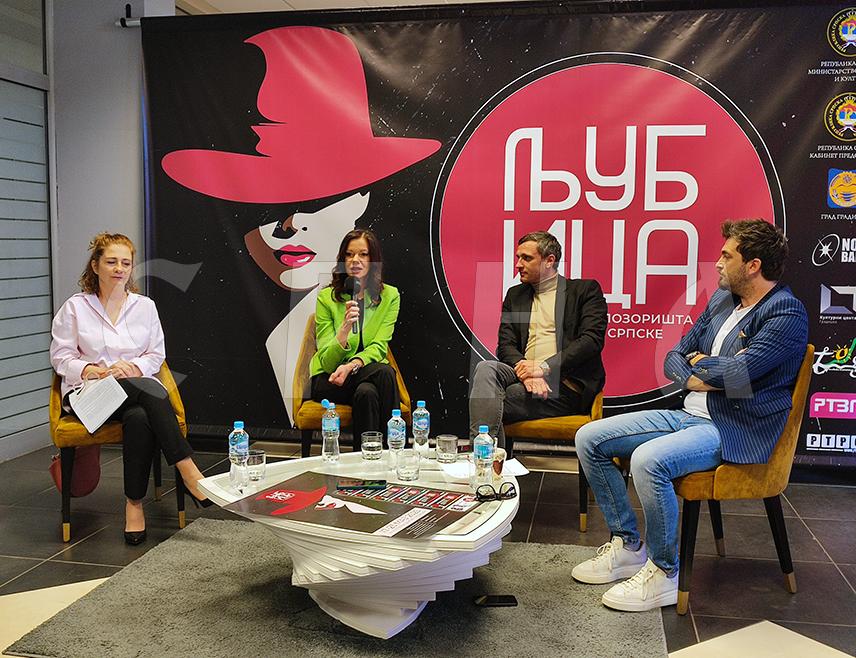 ГРАДИШКА, 20. МАРТА /СРНА/ - Фестивал позоришта "Љубица" у Градишци, иако је имао тек своја два издања и најмлађи је овакав фестивал у окружењу, већ сада има епитет најперспективнијег позоришног фестивала у Републици Спској, изјавила је помоћник министра просвјете и културе Републике Српске Тања Ђаковић.