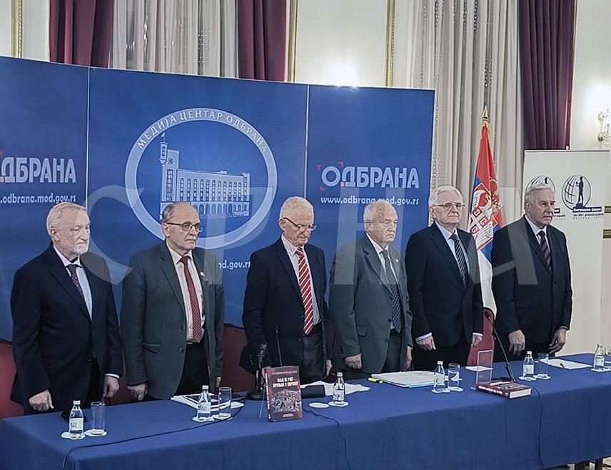 БЕОГРАД, 21. МАРТА /СРНА/ - Западне силе и даље врше велики притисак на Србију да се одрекне Косова и Метохије, а прогон Срба, започет НАТО агресијом прије 26 година, наставља се и данас, упозорио је предсједник Клуба генерала и адмирала Србије Лука Кастратовић.