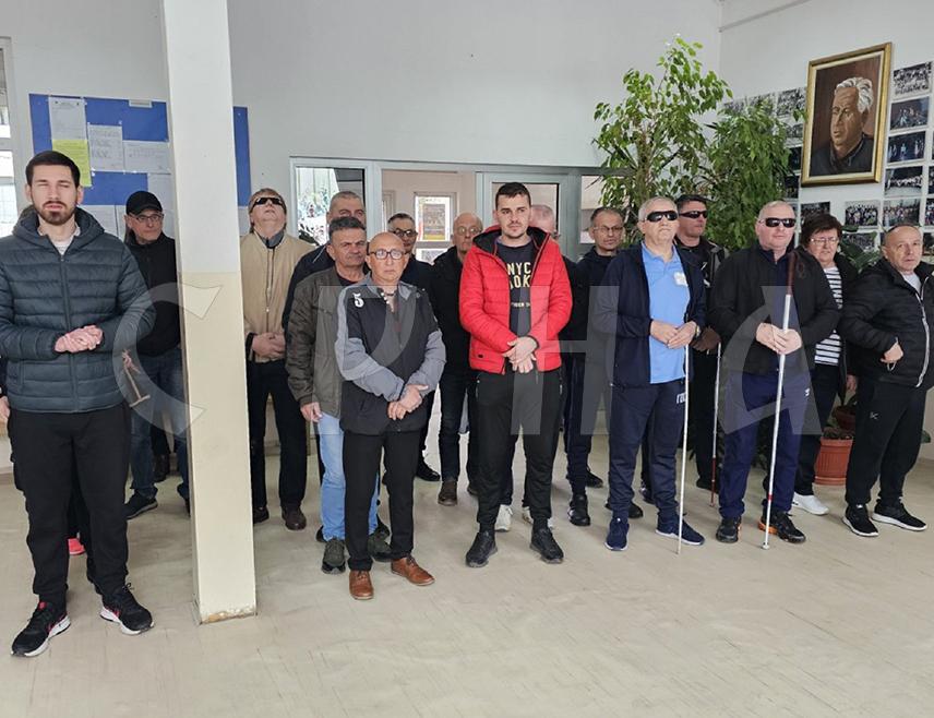 ПРЊАВОР, 22. МАРТА /СРНА/ - Турнир у пикаду "Мотајица куп" у Прњавору у организацији градског Удружења слијепих и слабовидих особа окупио је данас екипе из Бањалуке, Градишке, Теслића, Тузле и Прњавора.