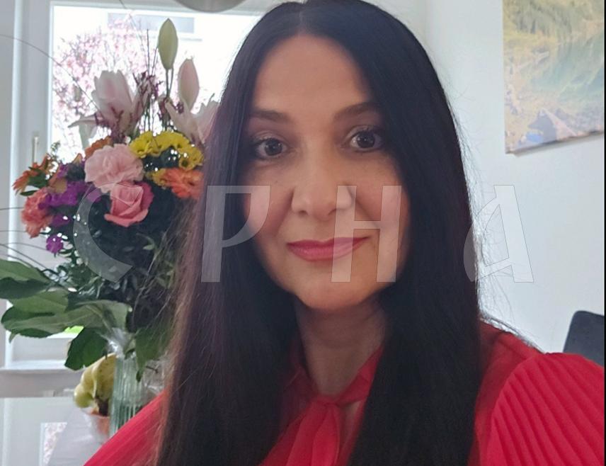 ШТУТГАРТ, 27. МАРТА /СРНА/ - Бошњачки дипломатски корпус селективно крши Устав БиХ и наступа са личним или партијским, неусаглашеним ставовима, те само продубљује кризу у земљи, изјавила је Срни генерални конзул БиХ у Штутгарту Вера Сајић.