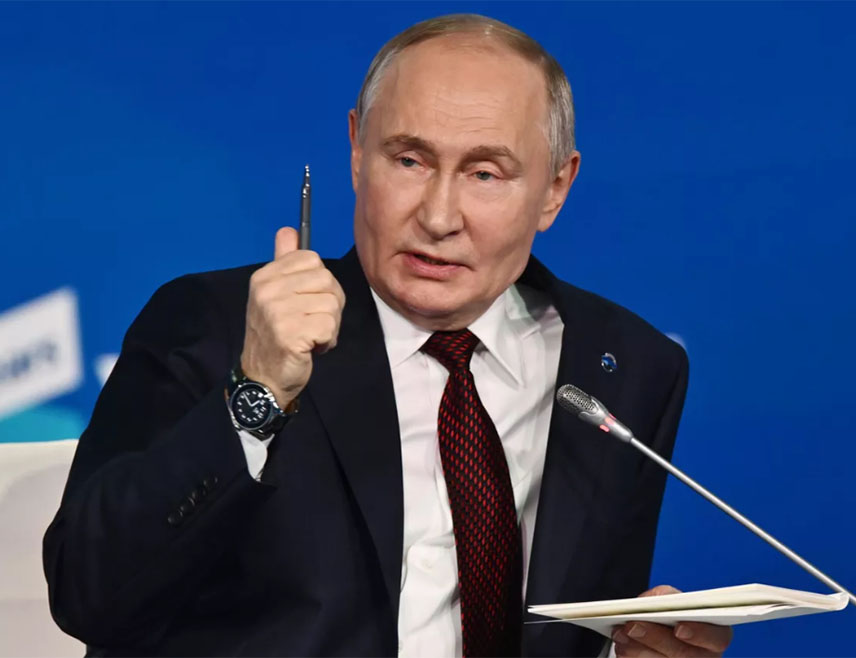 МУРМАНСК, 27. МАРТА /СРНА/ - Руски предсједник Владимир Путин рекао је да земље НАТО-а сада гледају на крајњи сјевер као на одскочну даску за могуће сукобе.