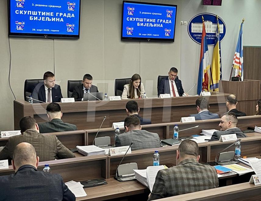 БИЈЕЉИНА, 28. МАРТА /СРНА/ - Одборници Скупштине града Бијељина усвојили су данас буџет за ову годину од 84.775.000 КМ, што је готово 10 милиона више него претходне године.