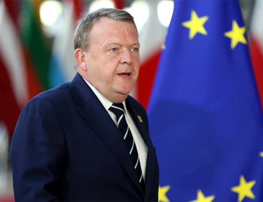 КОПЕНХАГЕН, 29. МАРТА /СРНА - РИА Новости/ - Дански министар спољних послова Ларс Локе Расмусен осудио је тон којим је потпредсједник САД Џејмс Дејвид Венс изразио критику Данској и предложио отворену дискусију о повећању америчког војног присуства на Гренланду.