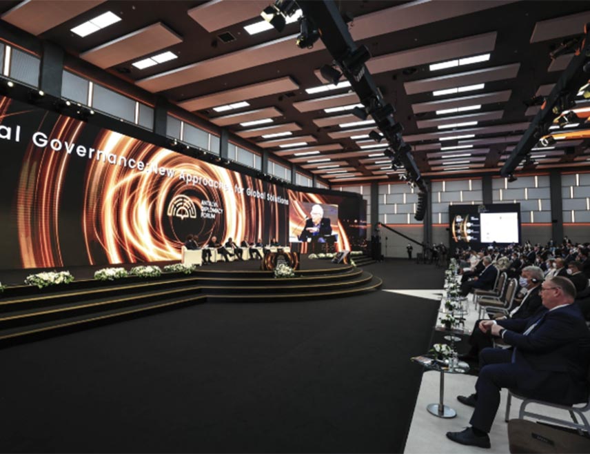 САРАЈЕВО, 10. АПРИЛА /СРНА/ - Чланови Предсједништва БиХ учествоваће од сутра до недјеље, 13. априла, на Aнталијском дипломатском форуму, а током посјете ће се састати и са предсједником Турске Реџепом Тајипом Ердоганом.