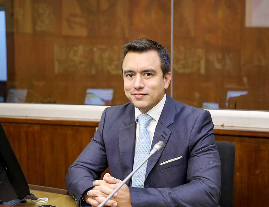 КИТО, 14. АПРИЛА /СРНА - РИА Новости/ - Актуелни предсједник Еквадора Данијел Нобоа побиједио је на предсједничким изборима, изјавила је предсједник Националног изборног савјета Дијана Атамаинт.