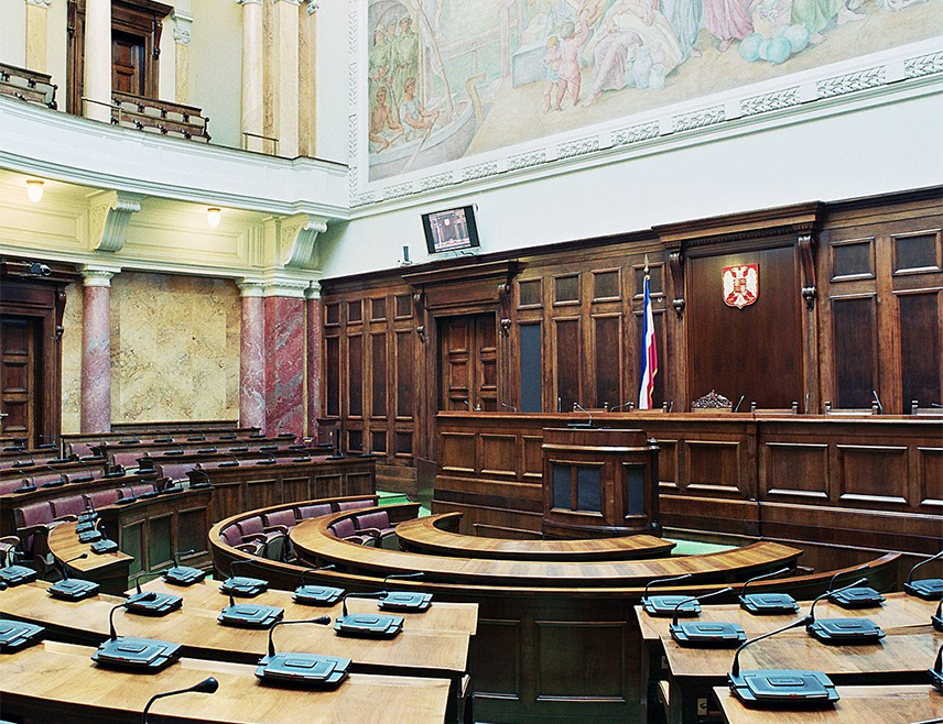 БЕОГРАД, 14. АПРИЛА /СРНА/ - Посебна сједница Скупштине Србије на којој је предвиђен избор нове владе заказана је за сутра.