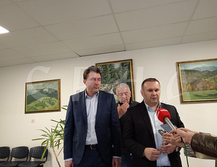 СОКОЛАЦ, 16. АПРИЛА /СРНА/ - Изградња треће коловозне траке преко Романије очекује се ове године, изјавио је начелник општине Соколац Страхиња Башевић.