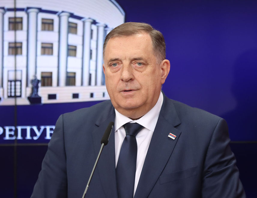 БАЊАЛУКА, 20. АПРИЛА /СРНА/ - Предсједник Републике Српске Милорад Додик у честитки поводом Ускрса пожелио је да дан Христовог ускрснућа свим вјерницима донесе много здравља и буде снажан подстицај за међусобно уважавање и јачање универзалних вриједности на добробит свих грађана.